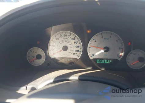 2007 Chrysler Town & Country Lx z USA, uszkodzony, nr VIN 2A4GP44R47R342541